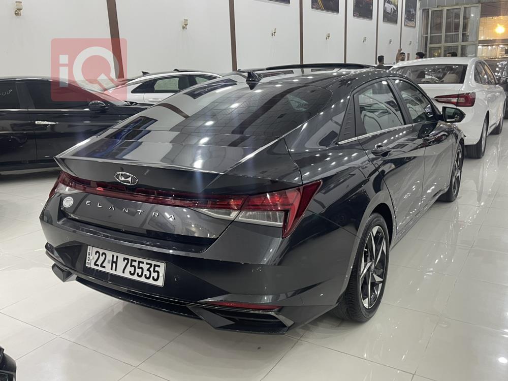 هیوندای ئەلەنترا